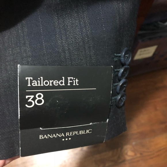 Banana Jacket - Picture 3 of 5